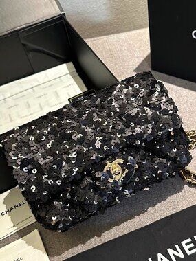 Luxury CC Full Sequins Classic Flap Mini - Black & Silver Ombré GHW